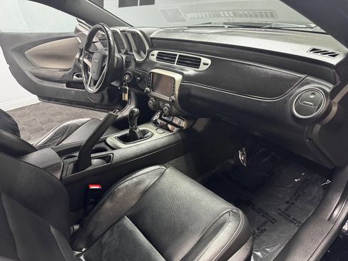 Used 2015 Chevrolet Camaro LT w/ RS Package image 41