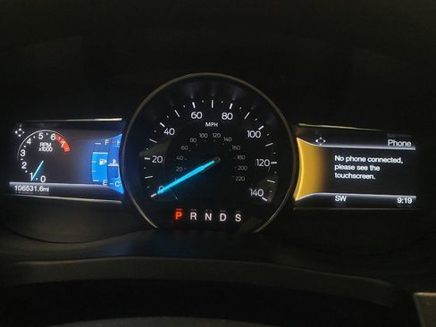 Used 2017 Ford Explorer Limited AWD/4WD image 23