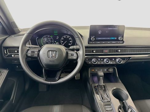 Used 2025 Honda Civic Sport image 20