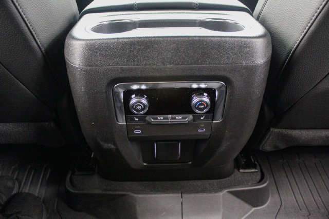 New 2027 GMC Yukon Denali w/ Sun & Power Step Package AWD/4WD image 29