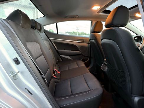 Used 2017 Hyundai Elantra Value Edition w/ Cargo Package FWD image 17