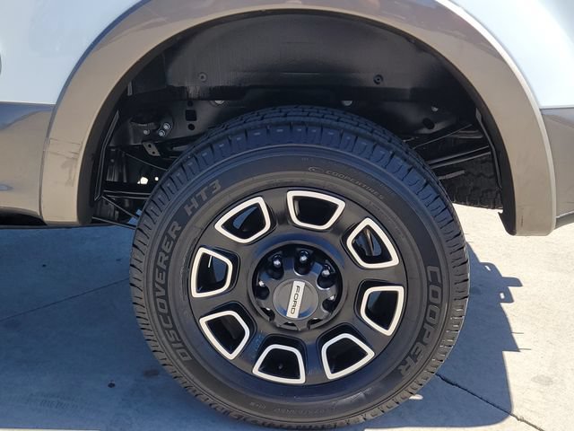Used 2022 Ford F250 Lariat w/ Chrome Package AWD/4WD image 14