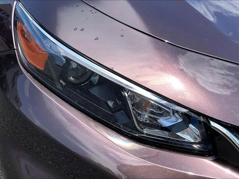 Used 2016 Chevrolet Malibu LT FWD image 25