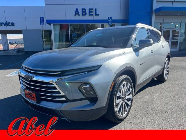 Used 2023 Chevrolet Blazer Premier w/ Driver Confidence II Package AWD/4WD image 1