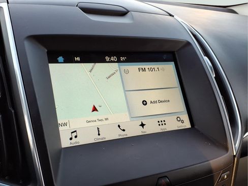 Used 2016 Ford Edge Titanium w/ Technology Package image 20