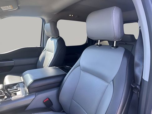 Used 2023 Ford F150 Lariat image 27