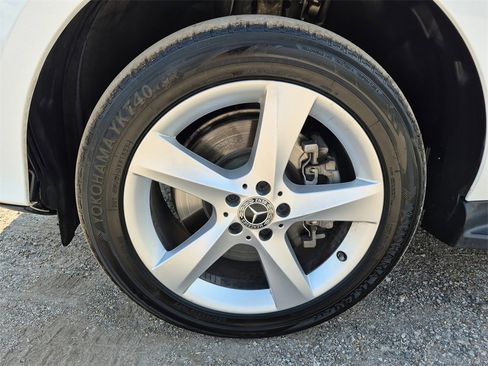 Used 2019 Mercedes-Benz GLE 400 4MATIC image 43