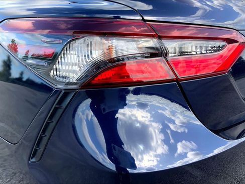 Used 2022 Toyota Camry SE FWD image 28