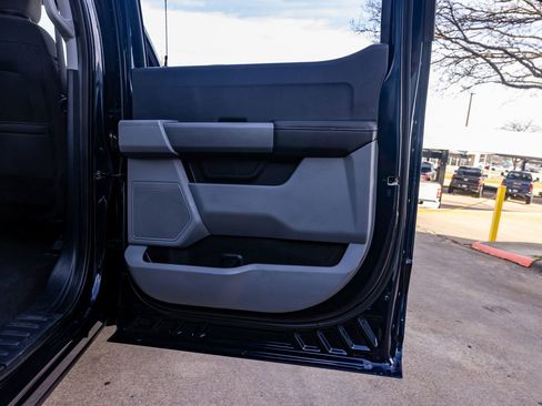 Used 2023 Ford F350 XLT image 38