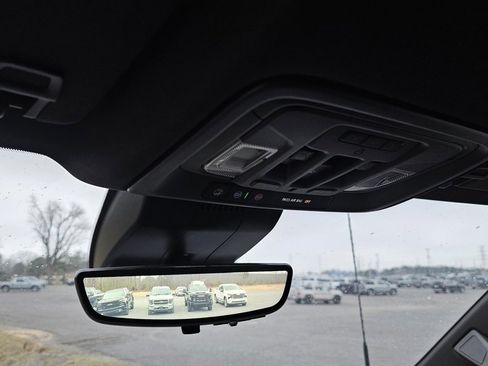 Used 2024 GMC Sierra 2500 Denali w/ Denali Reserve Package image 14