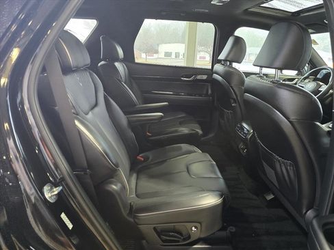 Used 2024 Hyundai Palisade Calligraphy image 13