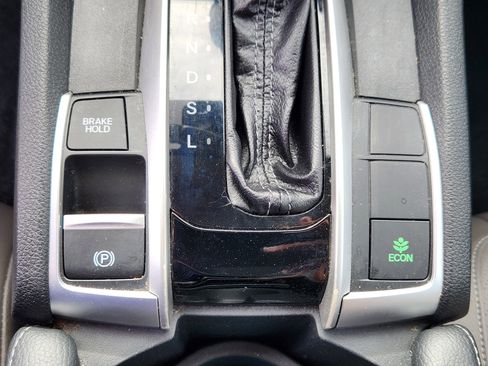 Used 2016 Honda Civic Touring image 23