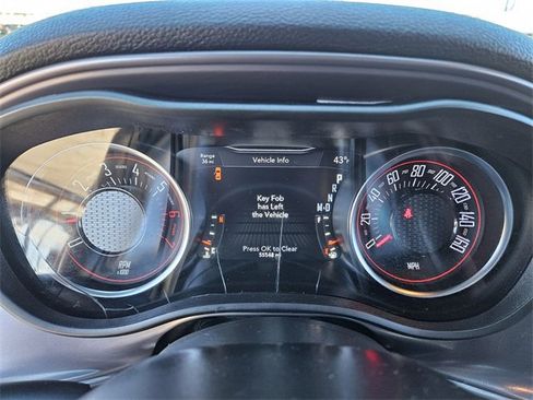 Used 2023 Dodge Challenger R/T image 27