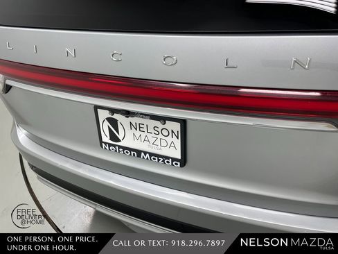 Used 2020 Lincoln Aviator Grand Touring w/ Equipment Group 301A image 15