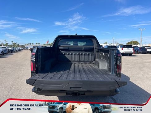 New 2026 GMC Sierra EV Elevation image 16