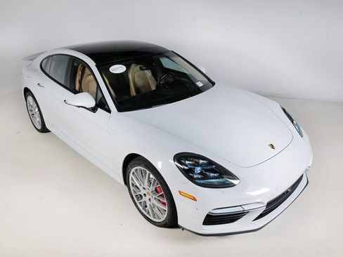 Certified 2019 Porsche Panamera Turbo AWD/4WD image 31