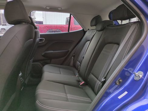 Certified 2024 Hyundai Venue SEL image 13