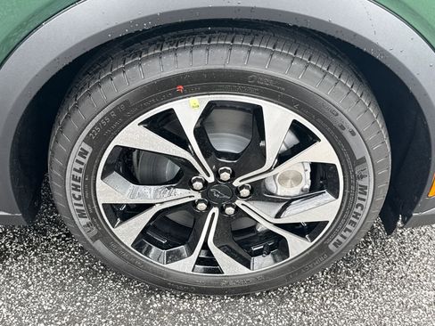 New 2026 Ford Mustang Mach-E Select image 14