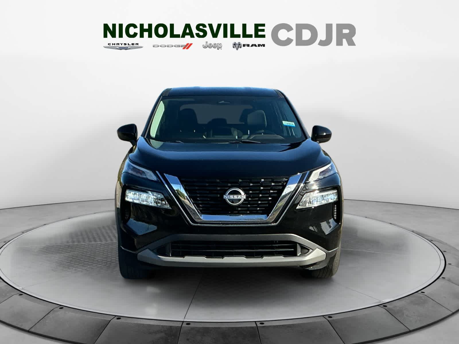 Used 2023 Nissan Rogue SV AWD/4WD image 8