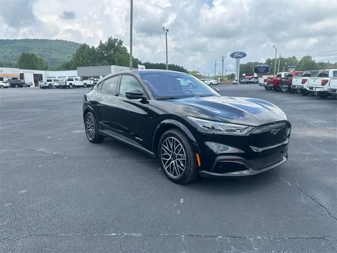 New 2025 Ford Mustang Mach-E Premium image 3