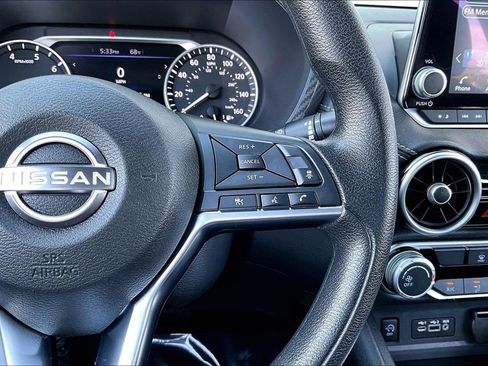 Certified 2024 Nissan Sentra SV image 21