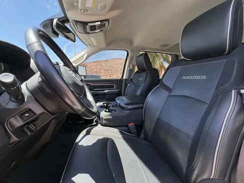 Used 2024 RAM 2500 Laramie AWD/4WD image 9