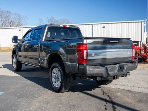 Used 2020 Ford F350 Platinum image 14