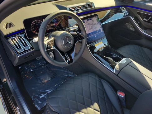 New 2026 Mercedes-Benz S 580 4MATIC Sedan image 16