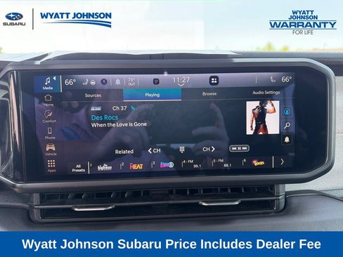 Used 2025 Jeep Wrangler Unlimited Sahara AWD/4WD image 24