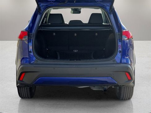 Certified 2024 Toyota Corolla Cross XLE image 12