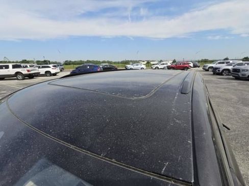 Used 2026 Cadillac Vistiq Sport w/ LPO, Floor Liner Package AWD/4WD image 2