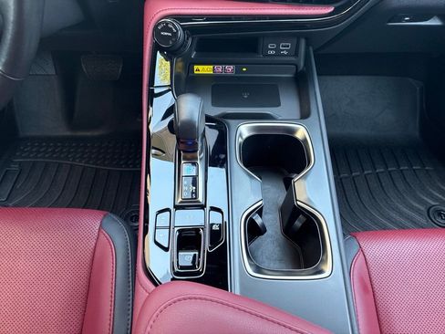 Used 2022 Lexus NX 350h AWD image 21