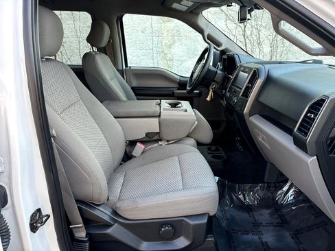 Used 2017 Ford F150 XLT image 19