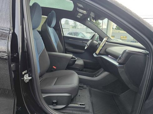 New 2026 Volvo EX30 Ultra w/ Protection Package Premier AWD/4WD image 19