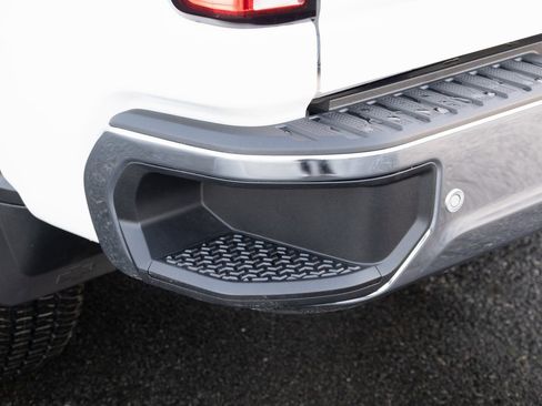 New 2026 Chevrolet Silverado 3500 LTZ w/ LTZ Convenience Package image 32