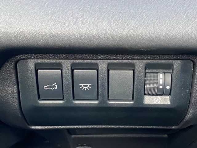 New 2026 Subaru Ascent Limited AWD/4WD image 17