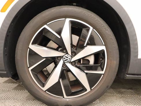 Used 2023 Volkswagen ID.4 S RWD image 6