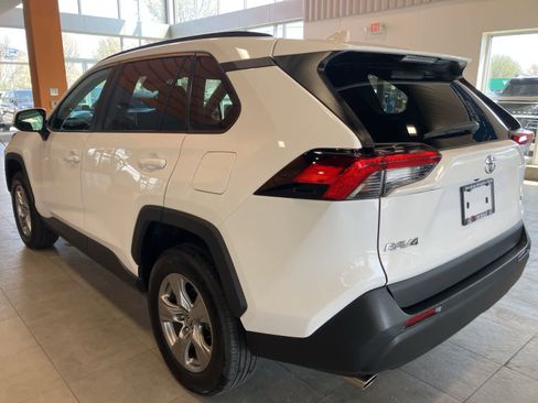 Used 2023 Toyota RAV4 XLE FWD image 7