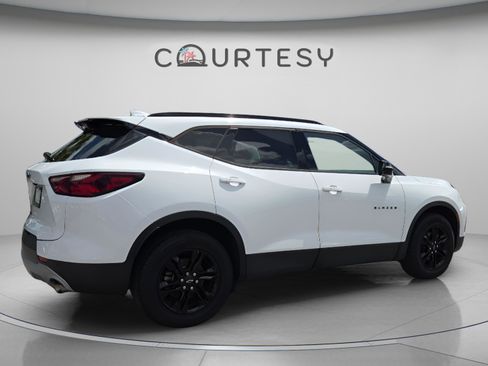 Used 2021 Chevrolet Blazer LT AWD/4WD image 5