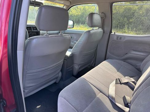 Used 2004 Toyota Tacoma 4x4 Double Cab image 17