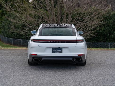 Certified 2025 Porsche Panamera 4 image 6