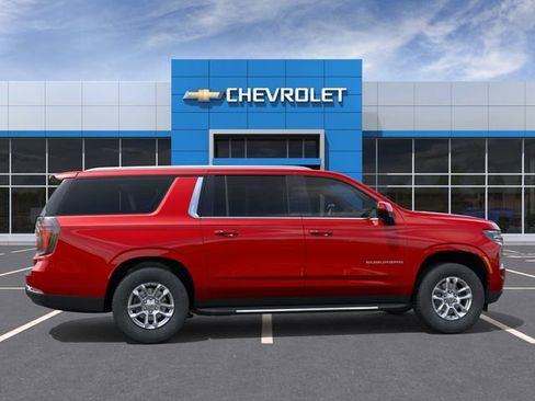 New 2026 Chevrolet Suburban LS AWD/4WD image 5