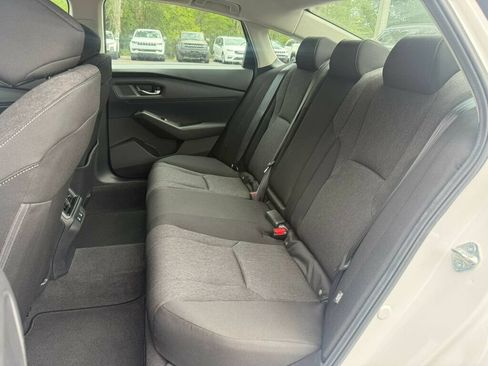 Used 2025 Honda Accord SE image 8