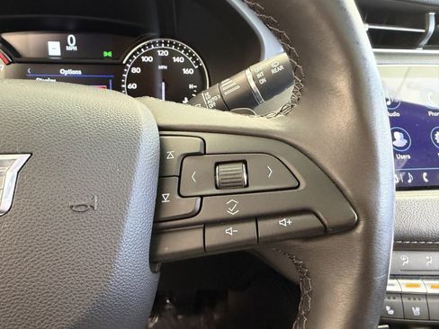 Used 2019 Cadillac XT4 Premium Luxury image 18