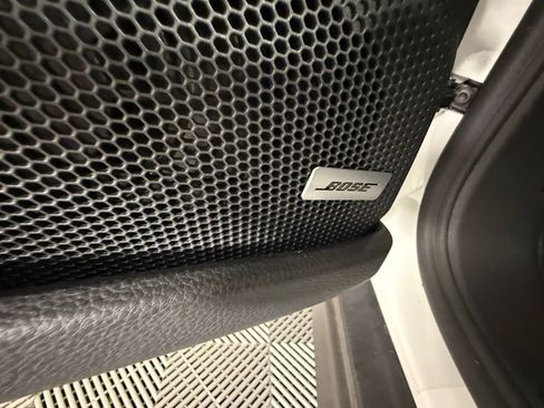 Certified 2025 Porsche Panamera image 28