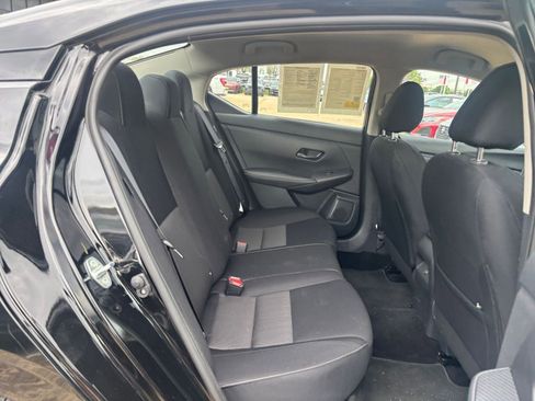 Used 2025 Nissan Sentra SV FWD image 23
