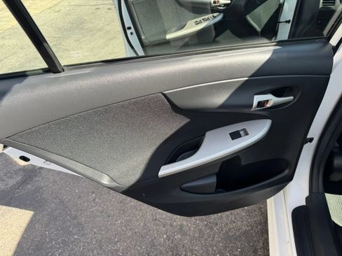 Used 2013 Toyota Corolla S FWD image 22