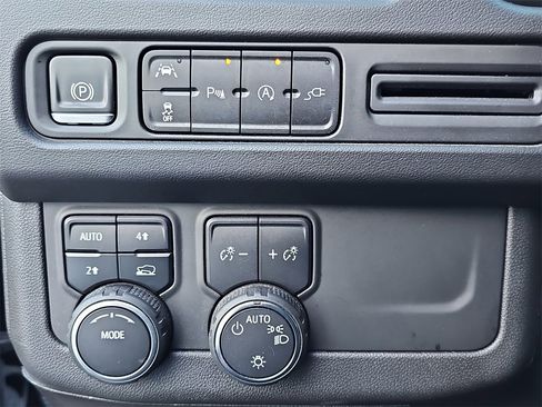 Certified 2022 Chevrolet Tahoe LS w/ Driver Alert Package image 26