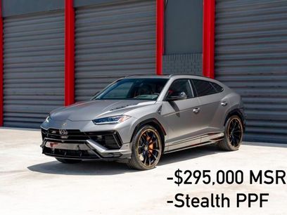 Used 2023 Lamborghini Urus S