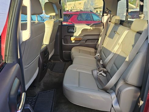 Used 2016 GMC Sierra 1500 SLT w/ Max Trailering Package image 16